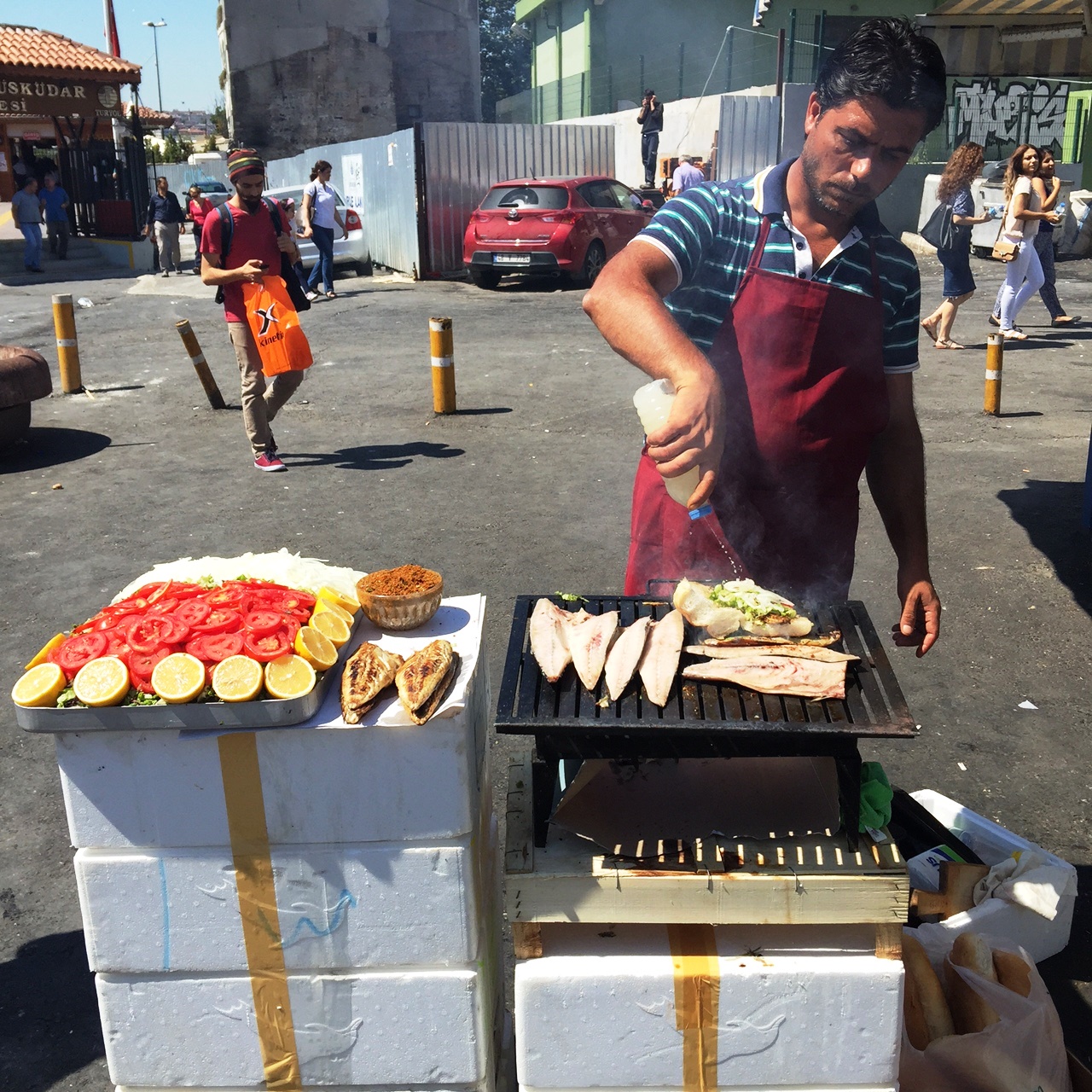 Alternative Istanbul – Balik Ekmek (Fish Sandwich) Vendors